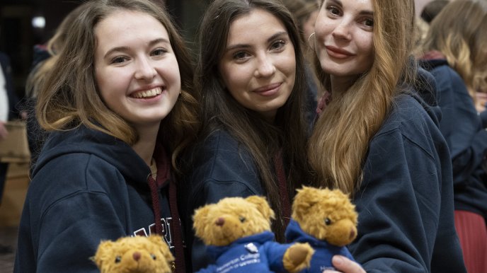 Ukrainian medical students pose with Homerton College teddy bears